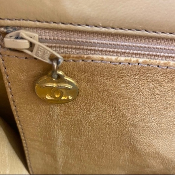 Classic Chanel CC Quilted Lambskin Shoulder bag EXCELLENT CONDITION - Picture 6 of 10